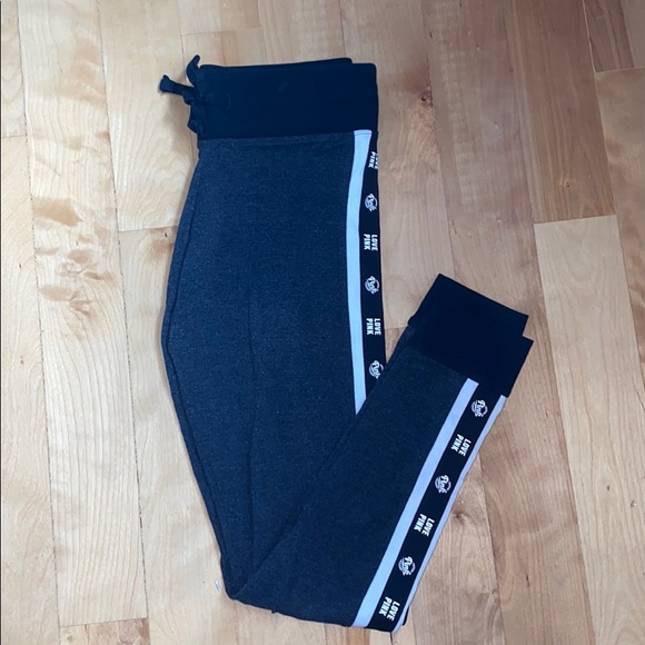 PINK Victoria's Secret Pants - Victoria’s Secret Pink legging